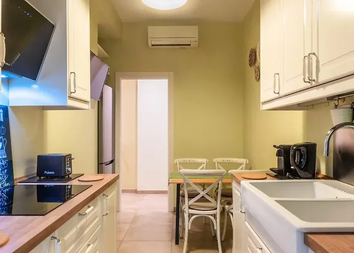 Apartment Nuovo E Ampio Vicino Metropolitana *