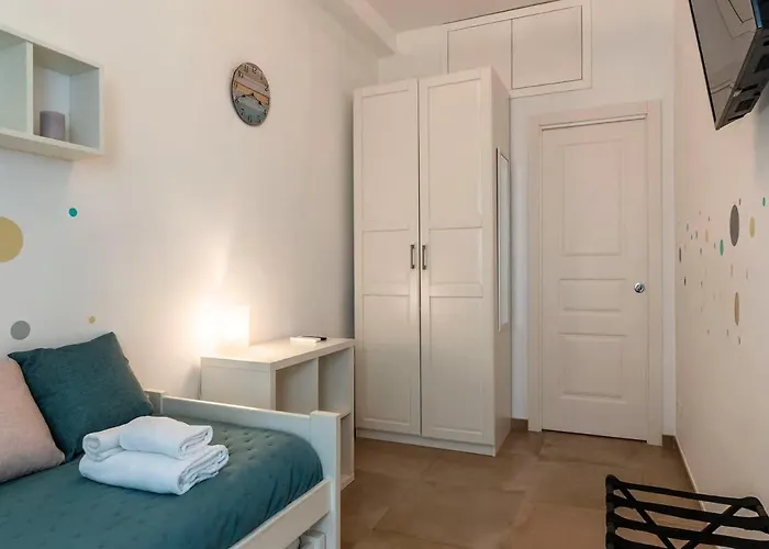 Apartment Nuovo E Ampio Vicino Metropolitana Rome