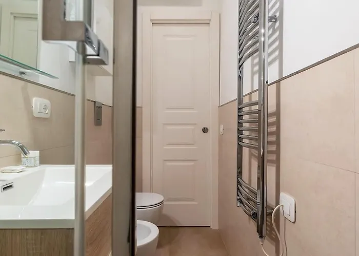 Apartment Nuovo E Ampio Vicino Metropolitana